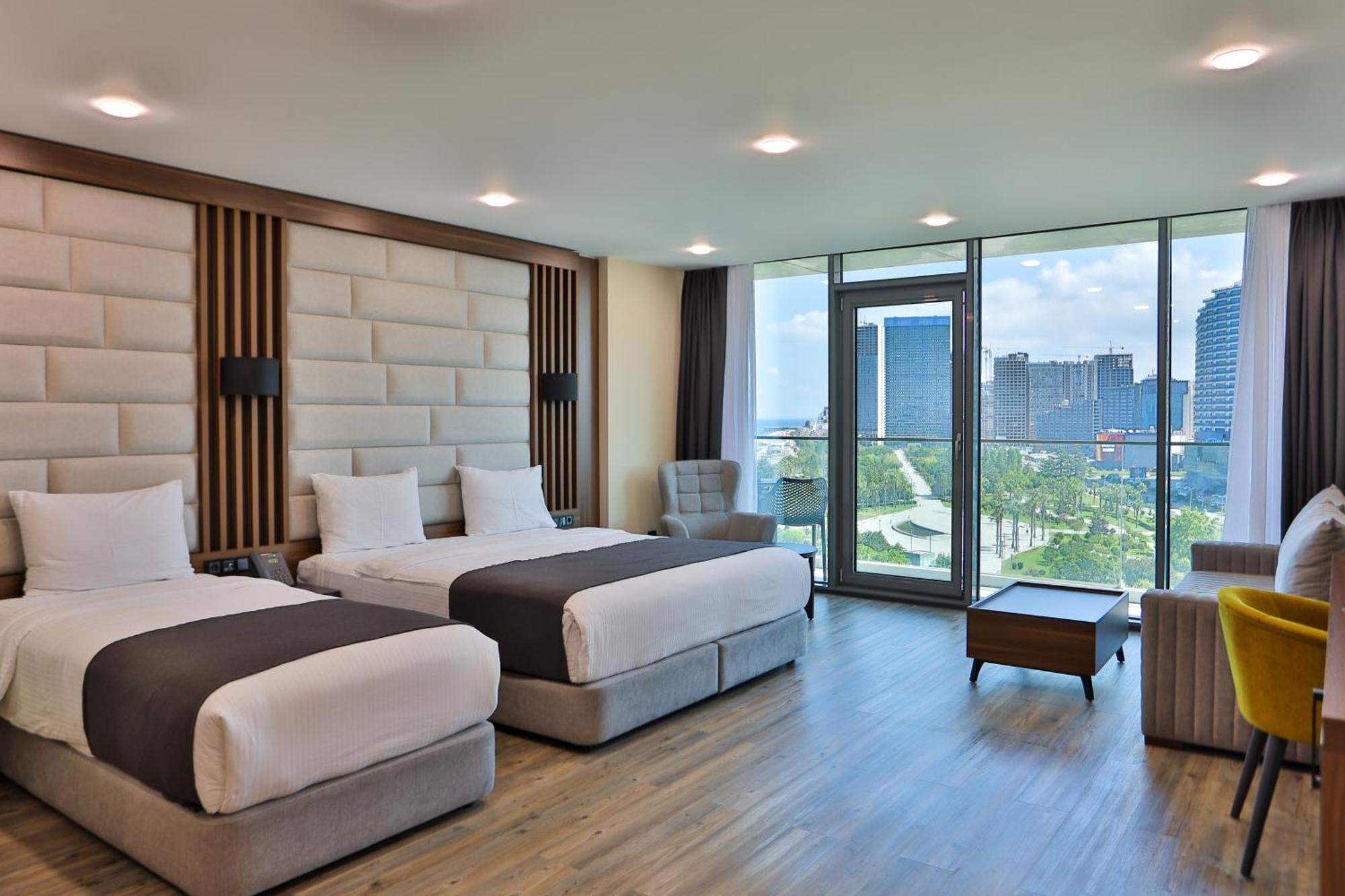 Hotel Batumi View Luxury Extérieur photo
