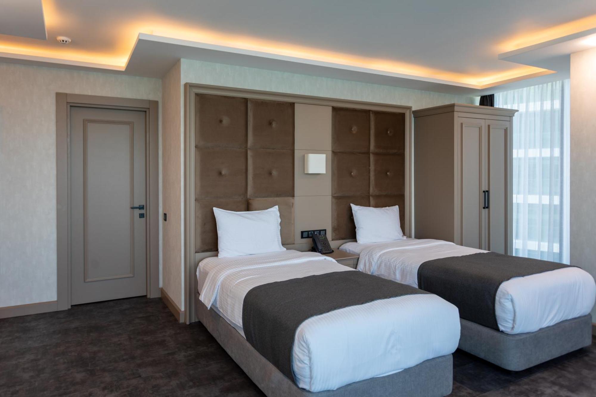 Hotel Batumi View Luxury Extérieur photo