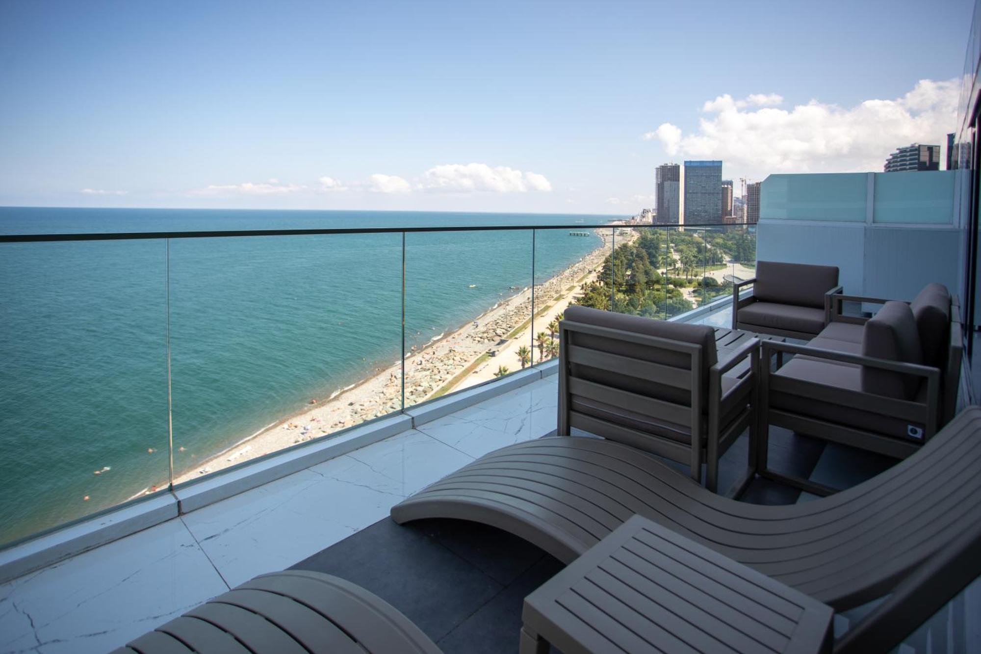 Hotel Batumi View Luxury Extérieur photo