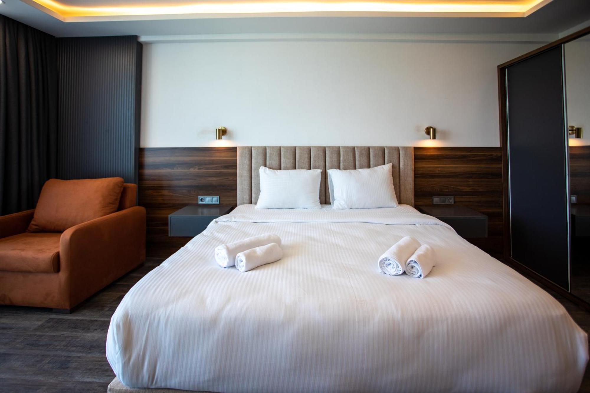 Hotel Batumi View Luxury Extérieur photo